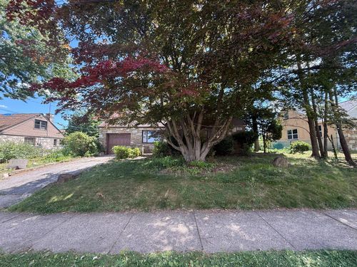 836 Strahle St, PHILADELPHIA, PA, 19111-1350 | Card Image