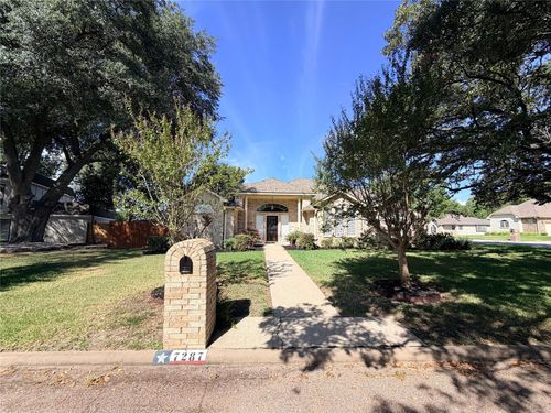 7287 Lakeshore Ct, Willis, TX, 77318-6307 | Card Image