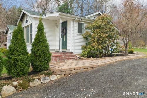 82 Sherry Ln, New Milford, CT, 06776-4120 | Card Image