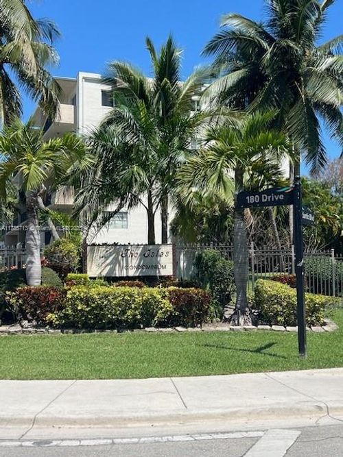 apt-414-250 181st Dr, Sunny Isles Beach, FL, 33160-2768 | Card Image