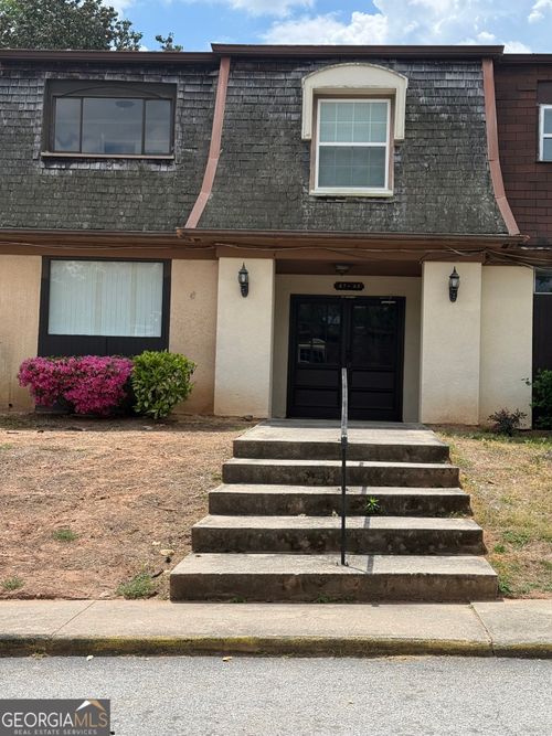 42 Le Parc Fontaine, Lithonia, GA, 30038-2106 | Card Image
