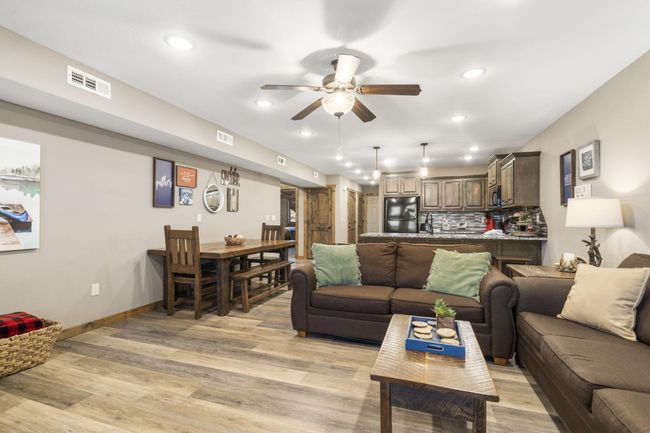 Table Rock Lake View Nightly Rental | Image 17