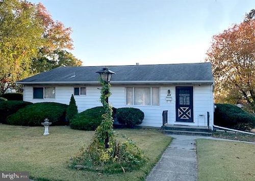 409 West Ave, DELANCO, NJ, 08075-5027 | Card Image