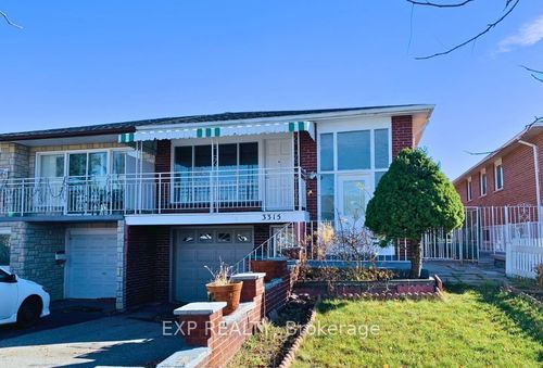 3315 Chipley Cres, Mississauga, ON, L4T2E3 | Card Image