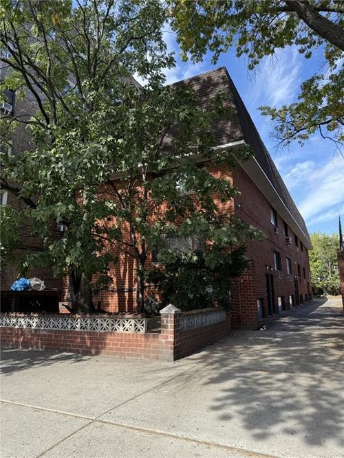 463 Avenue P, Brooklyn, NY, 11223-1926 | Card Image