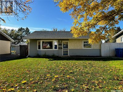 11321 Clark Dr, House other with 2 bedrooms, 1 bathrooms and null parking in North Battleford SK | Image 1