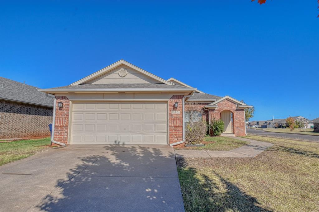4th Ter, Yukon, OK 73099
