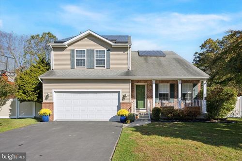 223 Sun Valley Cir, Egg Harbor Township, NJ, 08234-7747 | Card Image