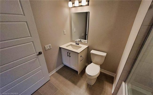 3285 Carding Mill Trail, Home with 2 bedrooms, 2 bathrooms and 1 parking in Oakville ON | Image 21