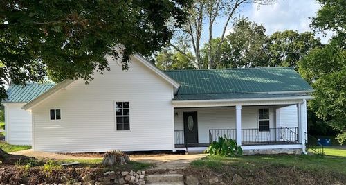 112 W Hill St, Waynesboro, TN, 38485-2107 | Card Image