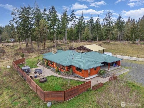 127 Lake Farm Rd, Port Angeles, WA, 98362-9185 | Card Image