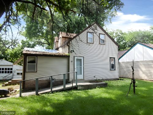 1401 12th Ave, Newport, MN, 55055-1715 | Card Image