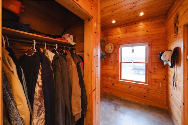 Closet | Image 46