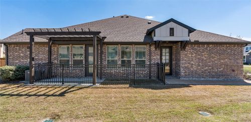 4604 Java Grove Ln, Arlington, TX, 76005-1356 | Card Image