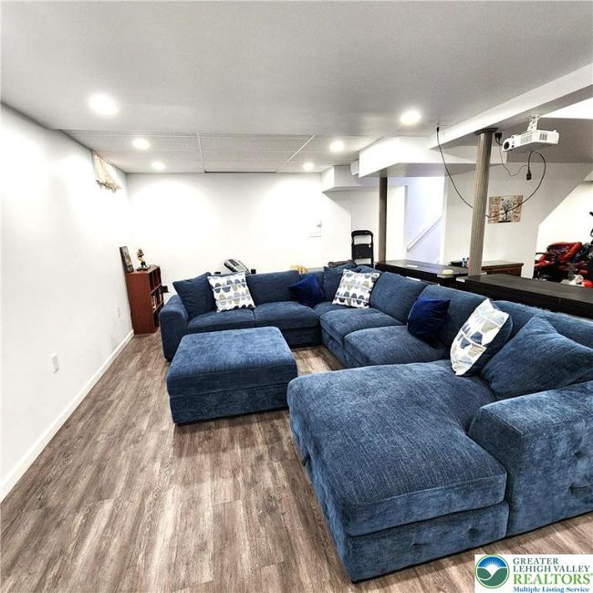 BASEMENT 1 | Image 27