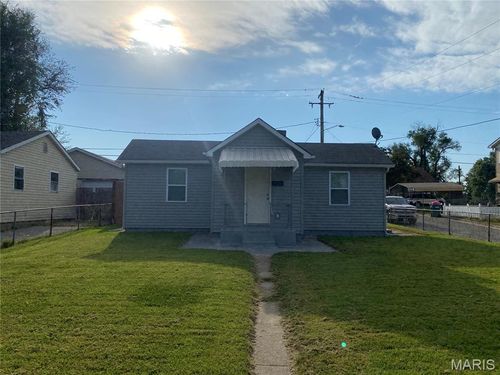 2000 Meridian Ave, Granite City, IL, 62040-6334 | Card Image