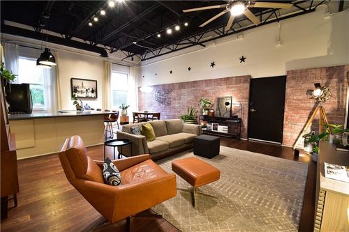 c-5097 Peachtree Rd, Chamblee, GA, 30341-3137 | Card Image
