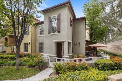 30-23423 Abbey Glen Pl, Valencia, CA, 91354-1112 | Card Image