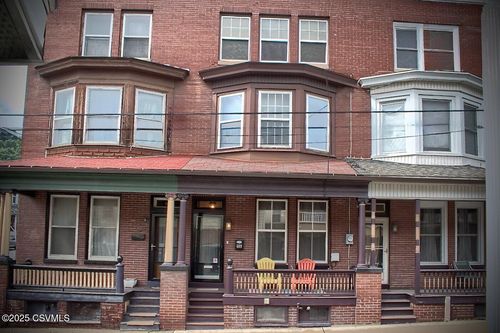 609 E Commerce St, Shamokin, PA, 17872-6734 | Card Image