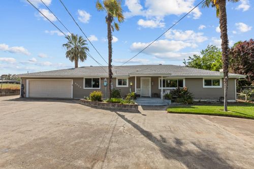 8529 El Verano Ave, Elverta, CA, 95626-9577 | Card Image