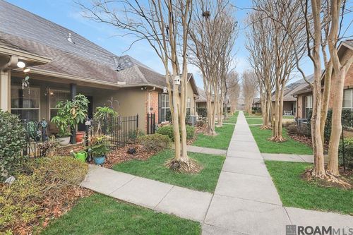 apt-55-4848 Windsor Vlg Dr, Baton Rouge, LA, 70817-1377 | Card Image