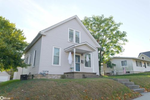 420 S Plane St, Burlington, IA, 52601-2968 | Card Image