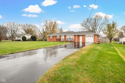 8123 E County Road 300 N, House other with 3 bedrooms, 1 bathrooms and null parking in Seymour IN | Image 2