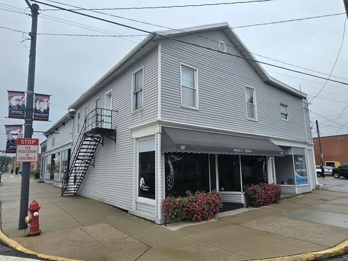 116-115-116 Washington Sq, Bucyrus, OH, 44820-2235 | Card Image