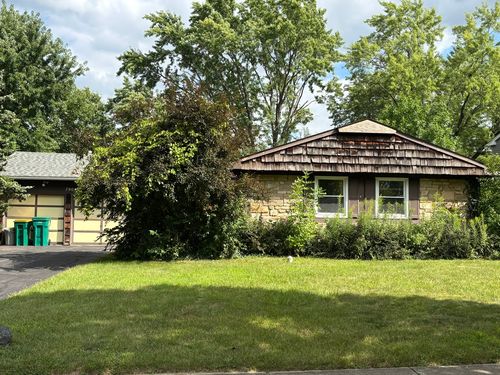 790 Essington Ln, Buffalo Grove, IL, 60089-1417 | Card Image