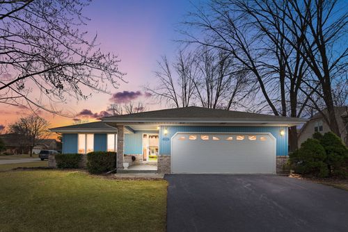 30 N Melanie Ct, Crete, IL, 60417-1621 | Card Image