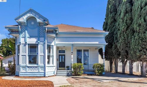 22354 Western Blvd, Hayward, CA, 94541-3948 | Card Image