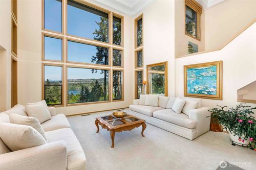 4741 Fernridge Ln, Mercer Island, WA, 98040-4700 | Card Image