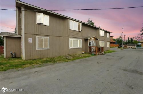 330 N Bliss St, Anchorage, AK, 99508-1868 | Card Image