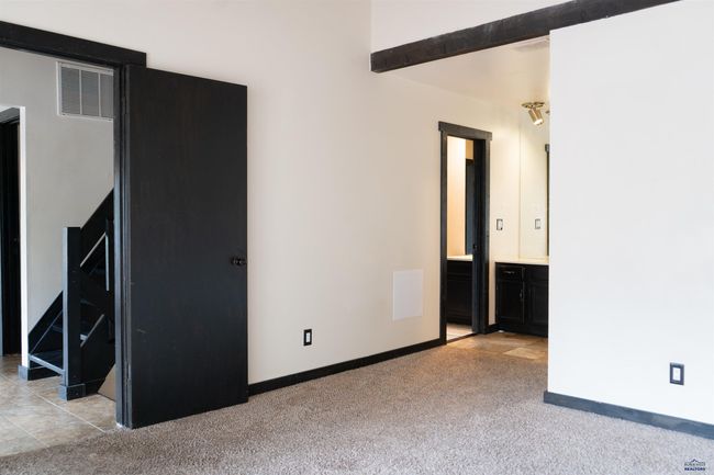 2B Woodrun Ln, Townhouse with 5 bedrooms, 2 bathrooms and null parking in Rapid City SD | Image 17