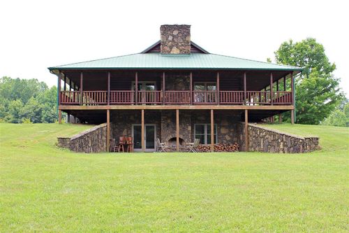 1915 Little Clifty Rd, Big Clifty, KY, 42712-6834 | Card Image