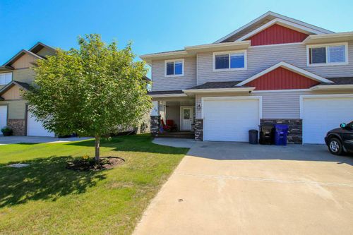 239 Cedar Sq, Blackfalds, AB, T4M0A1 | Card Image