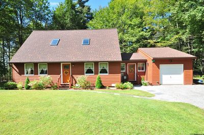 15 Thicket Rd, House other with 3 bedrooms, 2 bathrooms and 4 parking in Tolland MA | Image 2