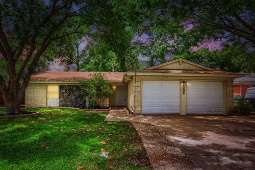 1208 Darlene Lane, Arlington, TX, 76010 | Card Image