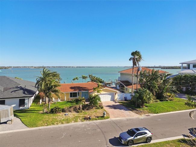 568 Johns Pass Ave, House other with 4 bedrooms, 3 bathrooms and null parking in MADEIRA BEACH FL | Image 85