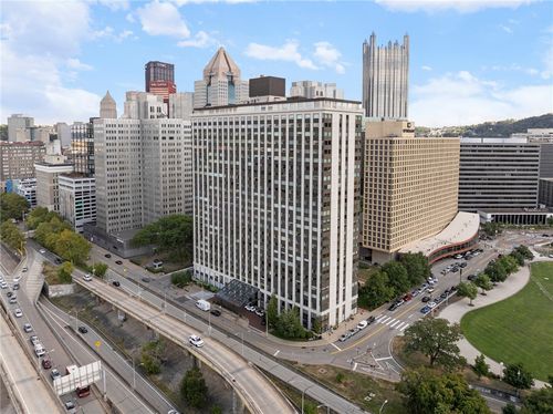 apt-10l-320 Fort Duquesne Blvd, Pittsburgh, PA, 15222-1118 | Card Image