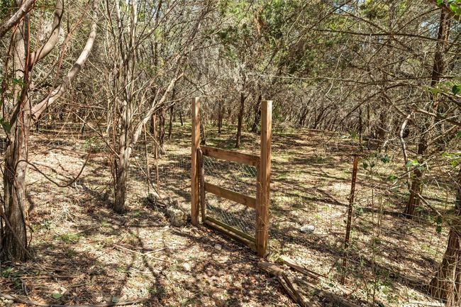 5709 Hudson Bend Rd, House other with 4 bedrooms, 2 bathrooms and 4 parking in Austin TX | Image 31