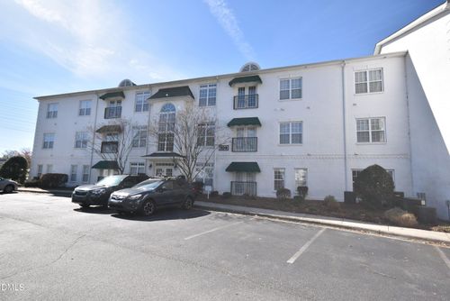 204-104 Sunset Circle, Greensboro, NC, 27408 | Card Image