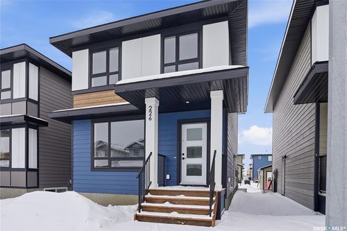 2961 Rosewood Dr, Saskatoon, SK, S7V1R7 | Card Image