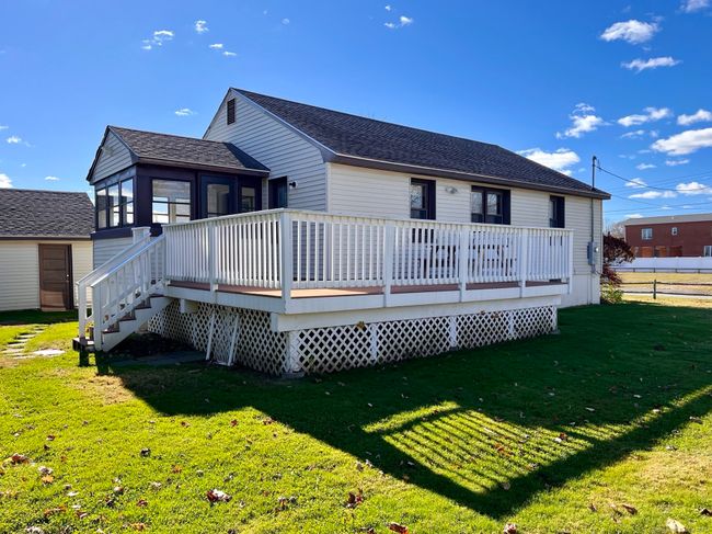 70 Portland Ave, House other with 3 bedrooms, 1 bathrooms and 4 parking in Old Lyme CT | Image 5
