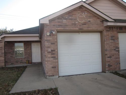 707 B Claremont Pkwy, Marble Falls, TX, 78654 | Card Image