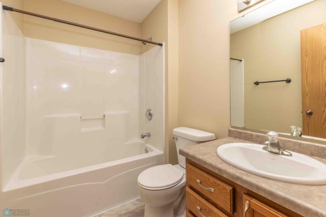 LL bath | Image 24