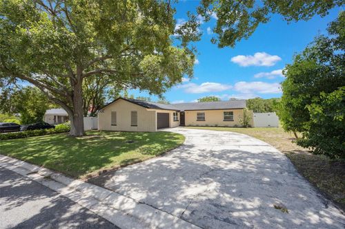 725 Laurel Way, CASSELBERRY, FL, 32707-4844 | Card Image