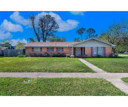 301 Wayne Dr, Shreveport, LA, 71105-4719 | Card Image