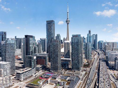 623-15 Brunel Court, Toronto, ON, M5V3Y6 | Card Image