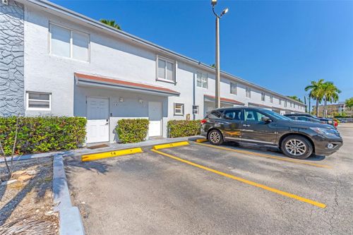 13-8025 Nw 8th St, Miami, FL, 33126-2874 | Card Image